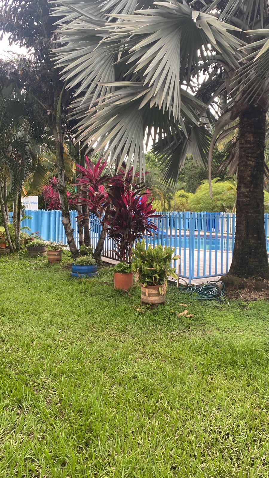 Casa campestre en conjunto cerrado, Riverita-Huila