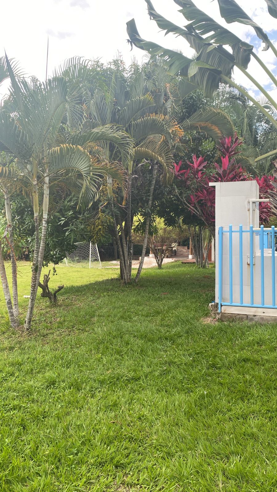 Casa campestre en conjunto cerrado, Riverita-Huila