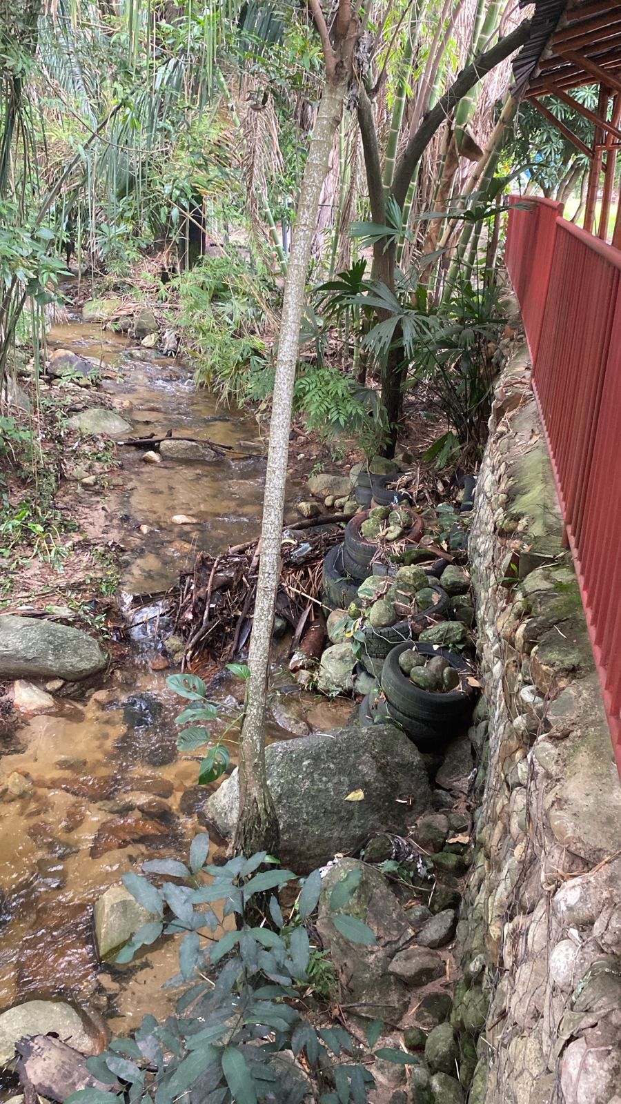 Casa campestre en conjunto cerrado, Riverita-Huila