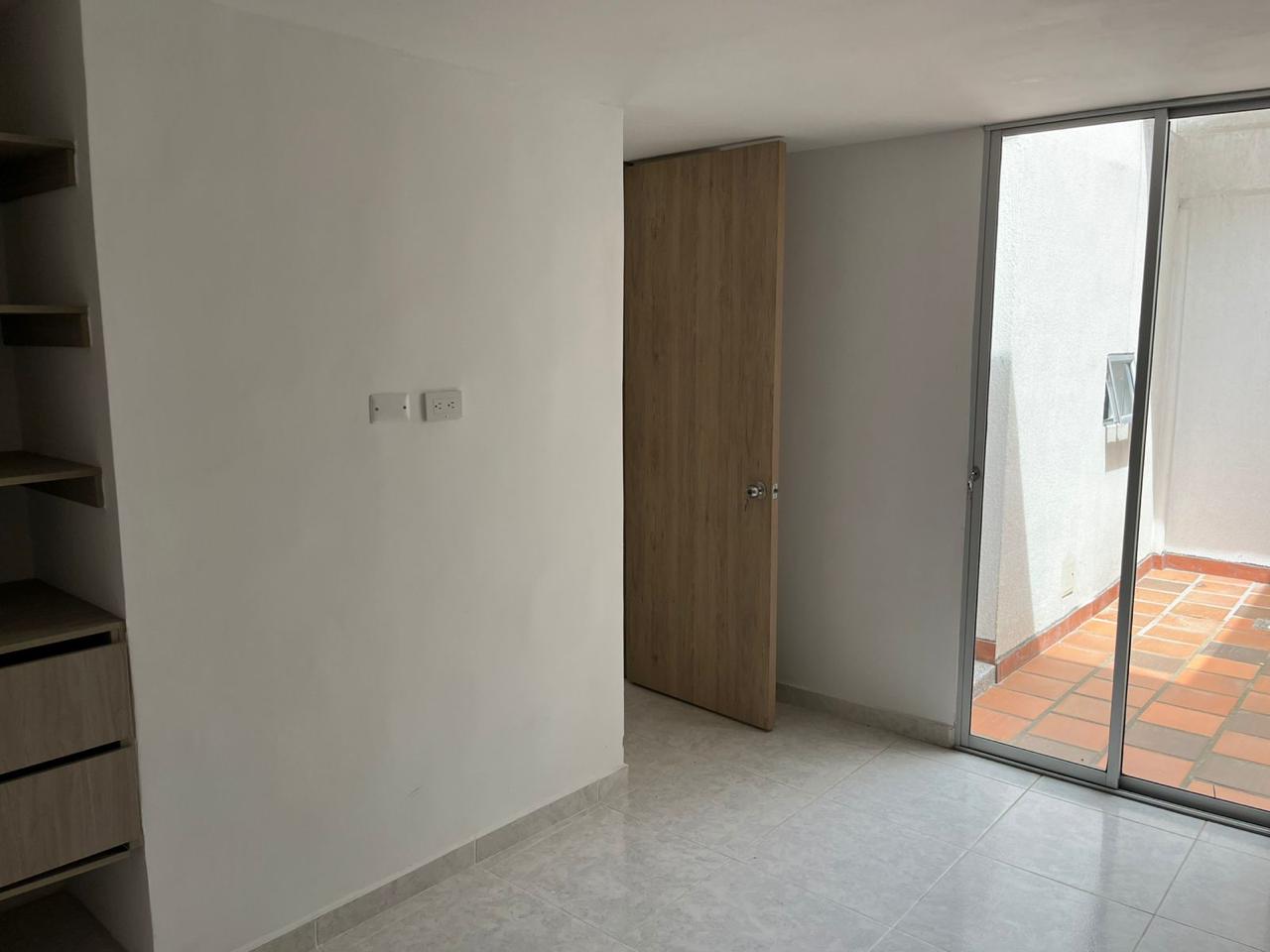 Apartamento en venta, propiedad en condominio cerrado