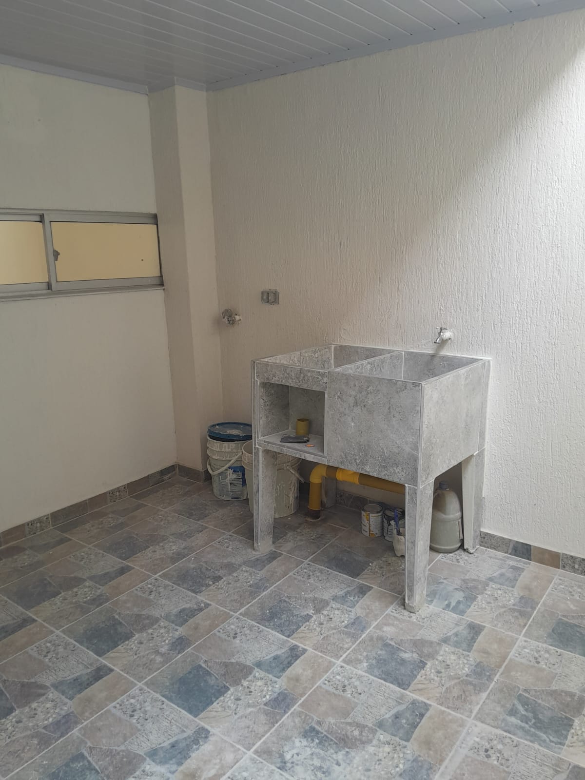 Casa Conjunto Cerrado San Remo (NEGOCIABLE)